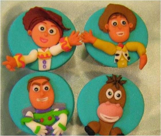 Cupcakes Toy Story

Técnica
Fondant suizo
