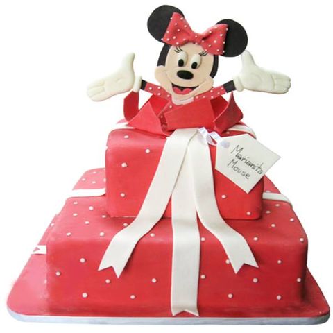 Pastel  3D  Minnie

Técnica Fondant suizo
